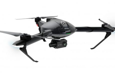 סוף קיץ חם מחברות הרחפנים.