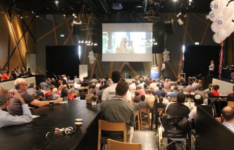 כנס אנשים ורחפנים 2016 במרכז כנסים ואירועים LAGO בראשון לציון