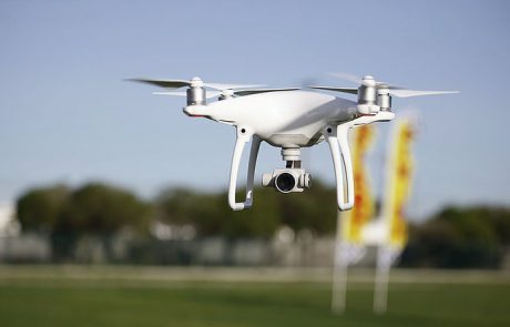 חברת DJI מכריזה על הפאנטום 4 – "עגבניה"