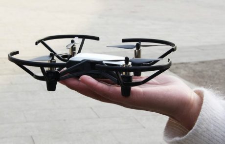 סקירת רחפן DJI TELLO – רחפן בגודל כף יד עם הנאת הטסה מובטחת